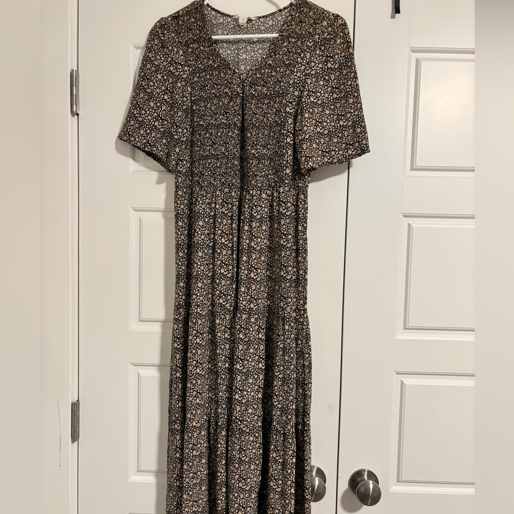✨ CUTE MIDI DRESS ✨ - Picture 6 of 6